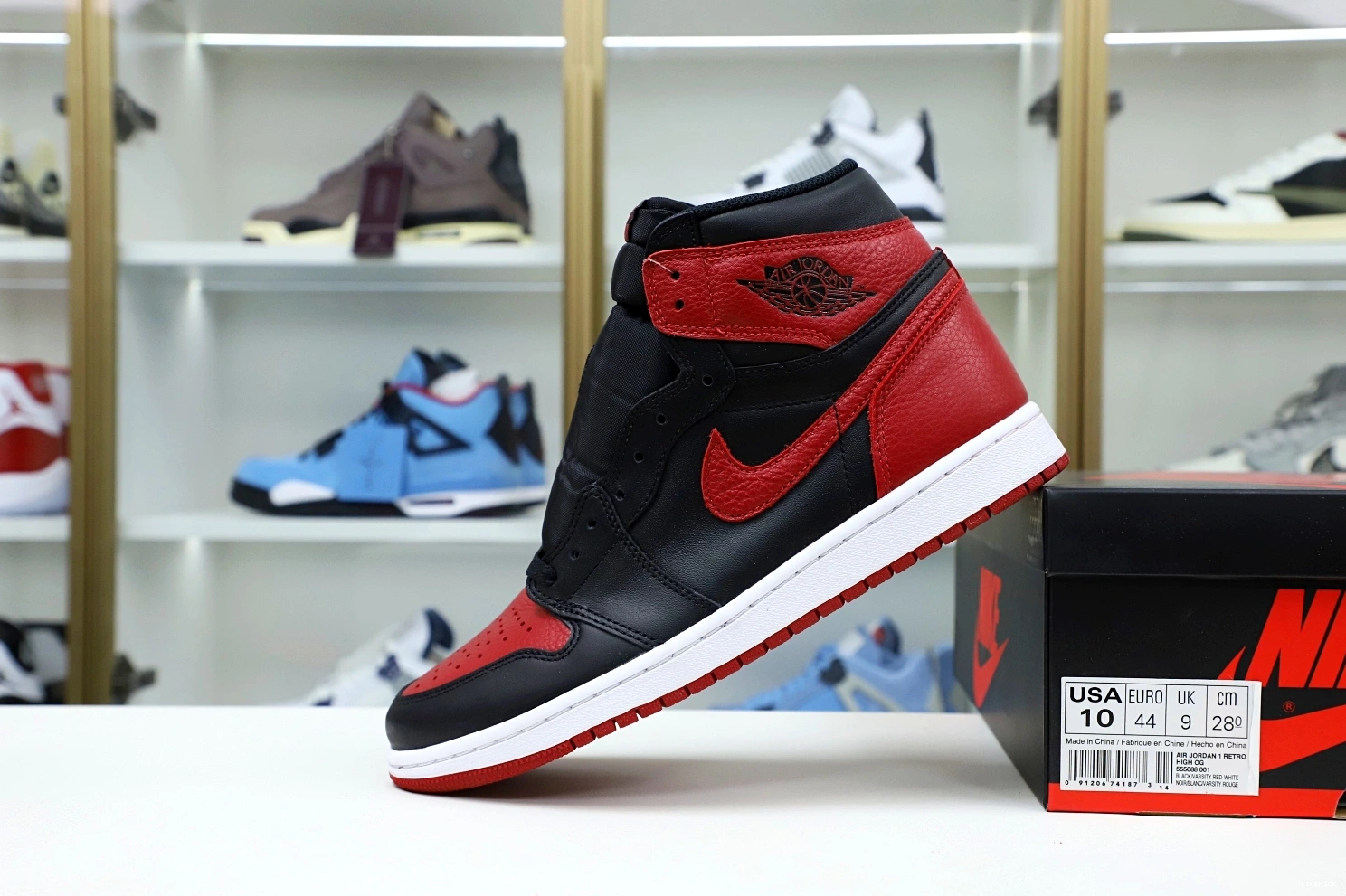 JORDAN AIR HIGH 1 'BRED' RETRO OG 0717